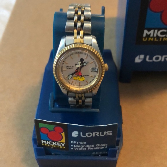 Lorus Mickey Unlimited Wrist Watch Disney - Picture 2 of 6
